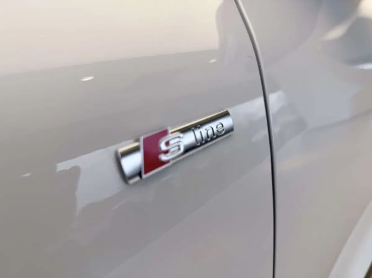 Audi Q5 Sportback nuova a Torino (2)