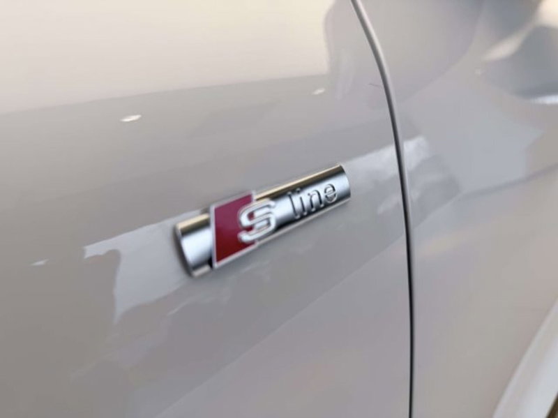 Audi Q5 Sportback nuova a Torino (2)