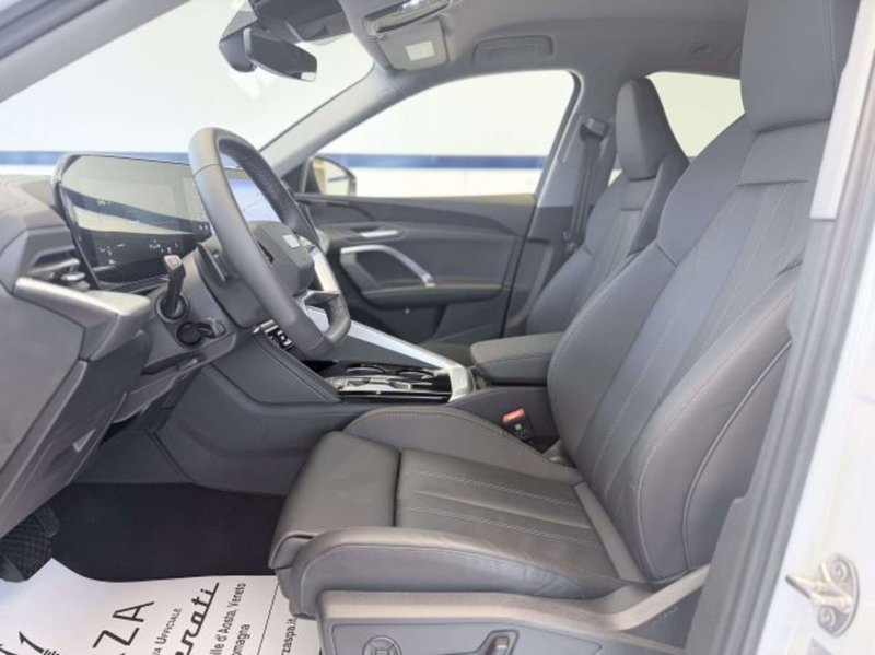 Audi Q5 Sportback nuova a Torino (3)