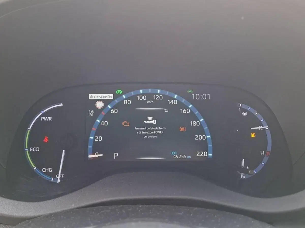 Toyota Yaris Cross usata a Torino (9)