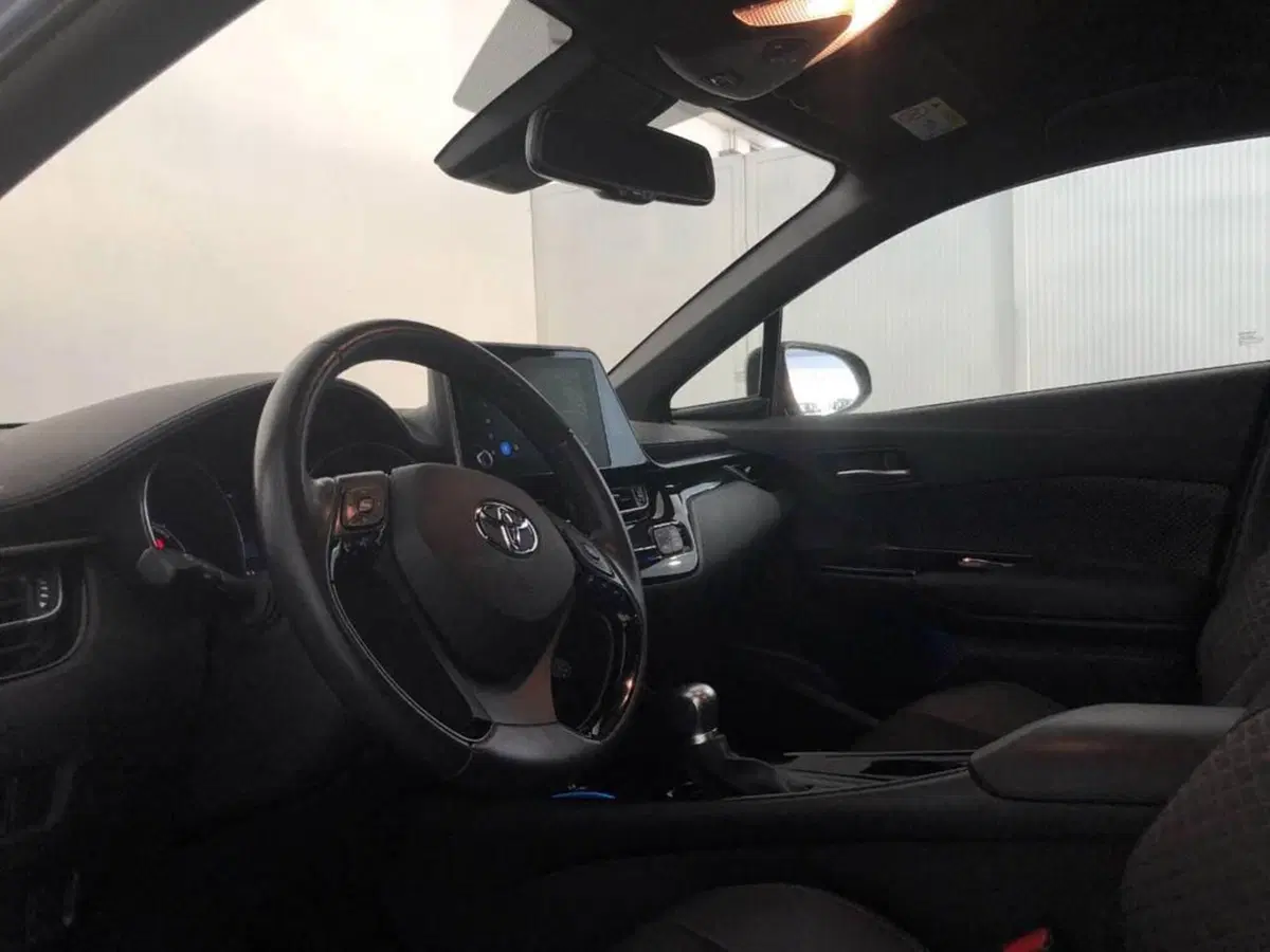 Toyota Toyota C-HR usata a Torino (10)