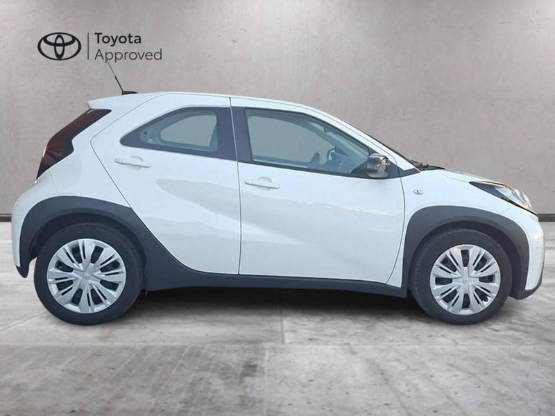 Toyota Aygo X usata a Torino (6)