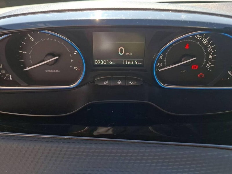 Peugeot 2008 usata a Torino (8)