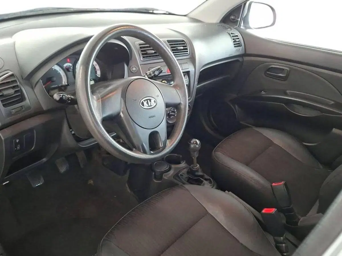Kia Picanto usata a Torino (11)