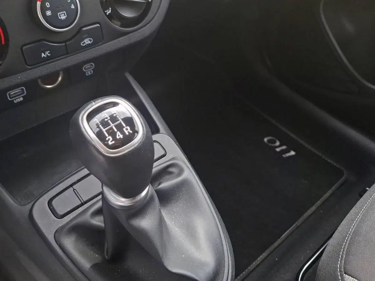 Hyundai i10 usata a Torino (10)