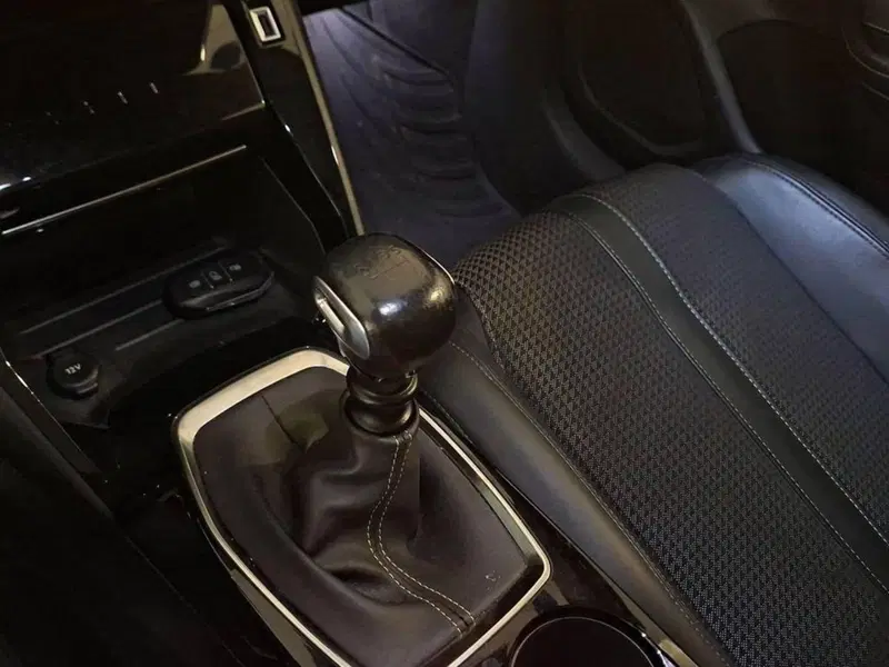 Peugeot 208 usata a Torino (10)