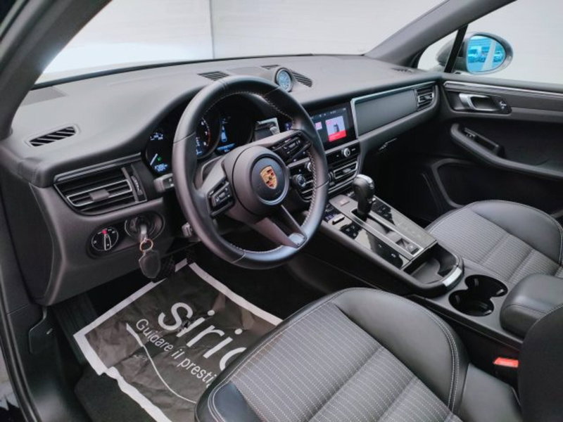 Porsche Macan usata a Teramo (14)