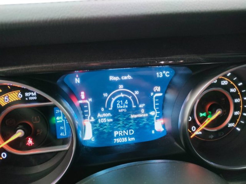 Jeep Wrangler Unlimited usata a Teramo (16)