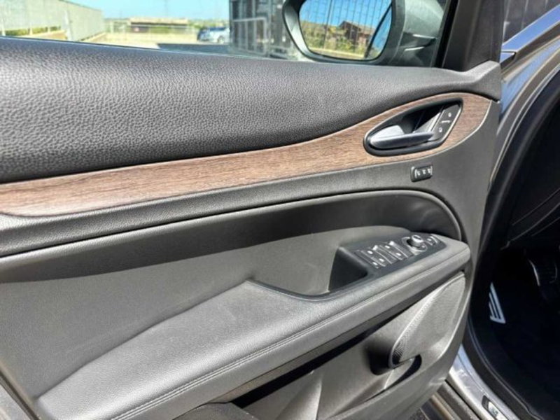 Alfa Romeo Stelvio usata a Caltanissetta (10)