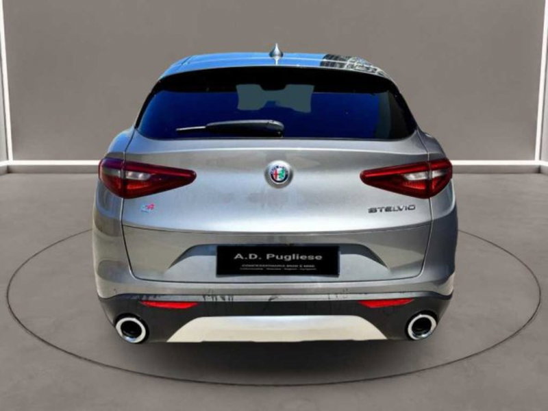 Alfa Romeo Stelvio usata a Caltanissetta (4)