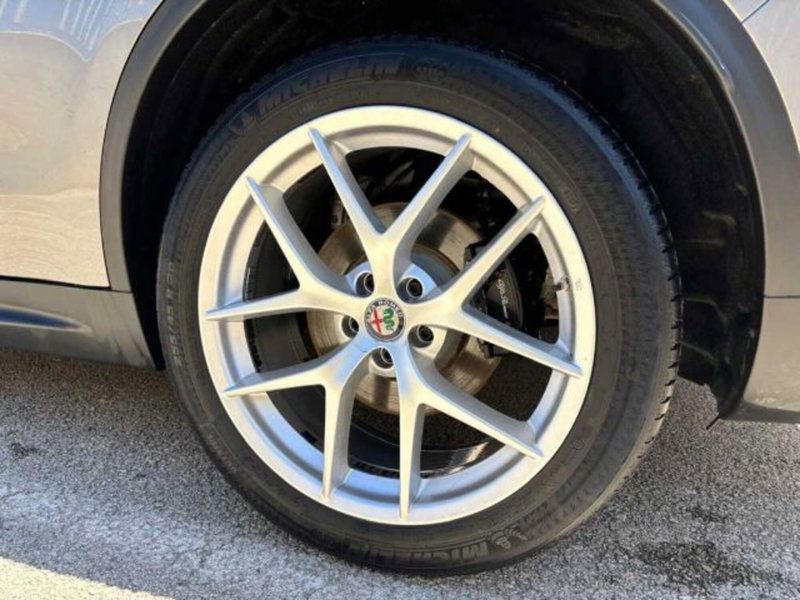 Alfa Romeo Stelvio usata a Caltanissetta (7)
