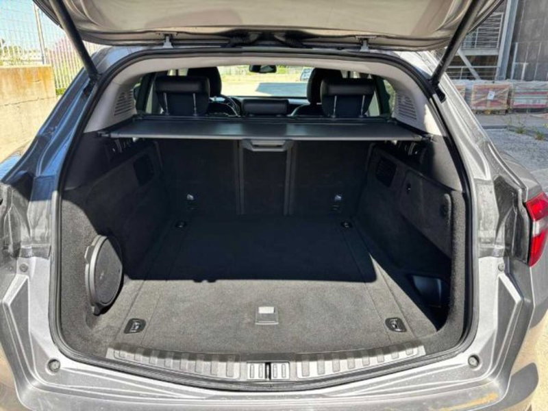 Alfa Romeo Stelvio usata a Caltanissetta (8)