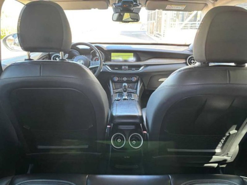 Alfa Romeo Stelvio usata a Caltanissetta (9)
