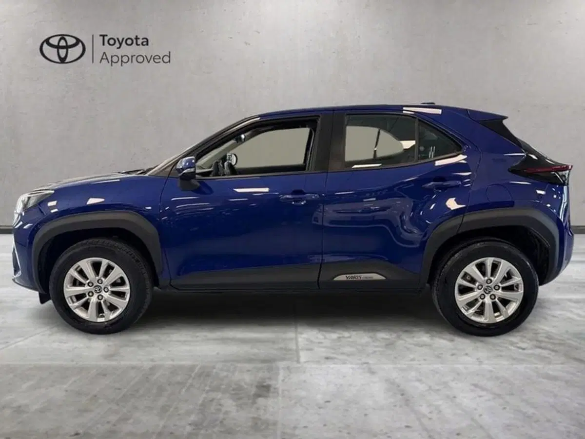 Toyota Yaris Cross usata a Prato (4)