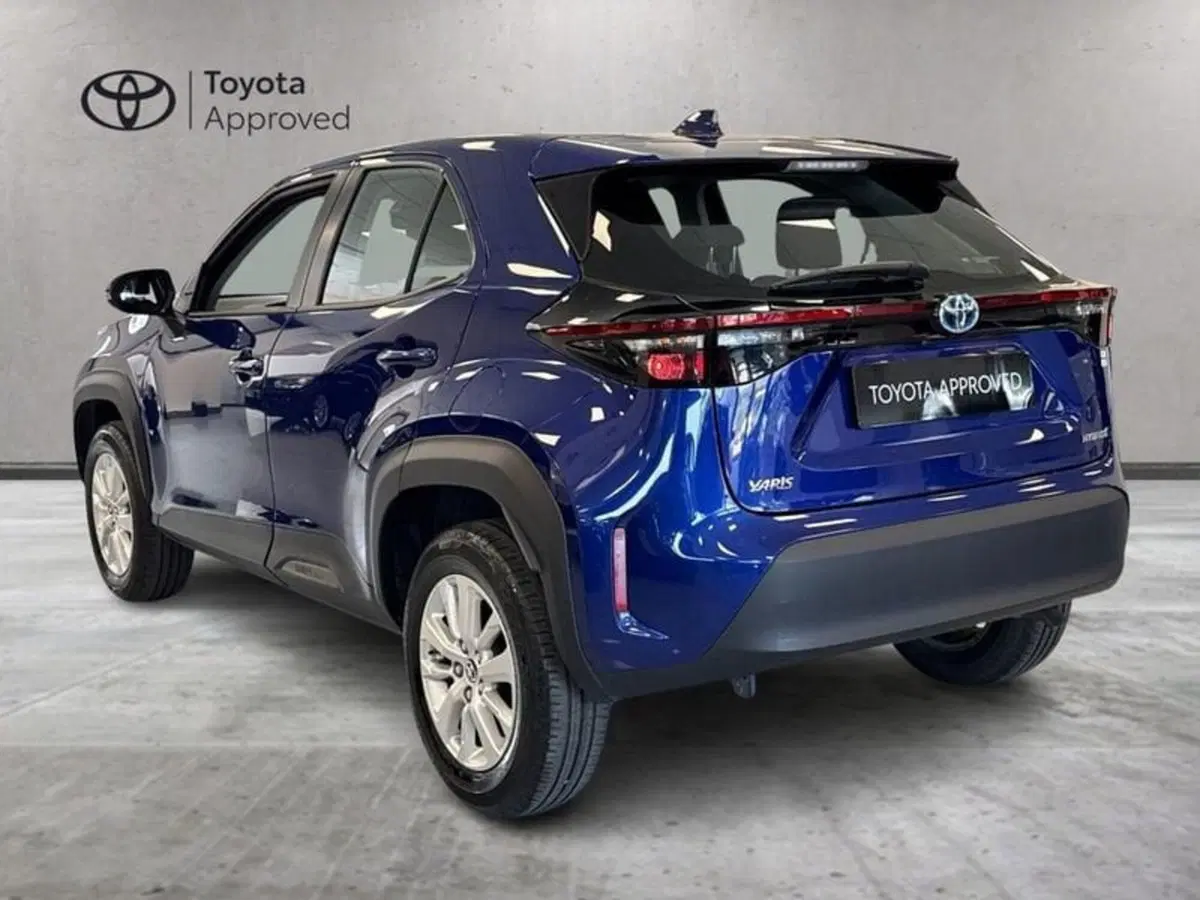 Toyota Yaris Cross usata a Prato (7)