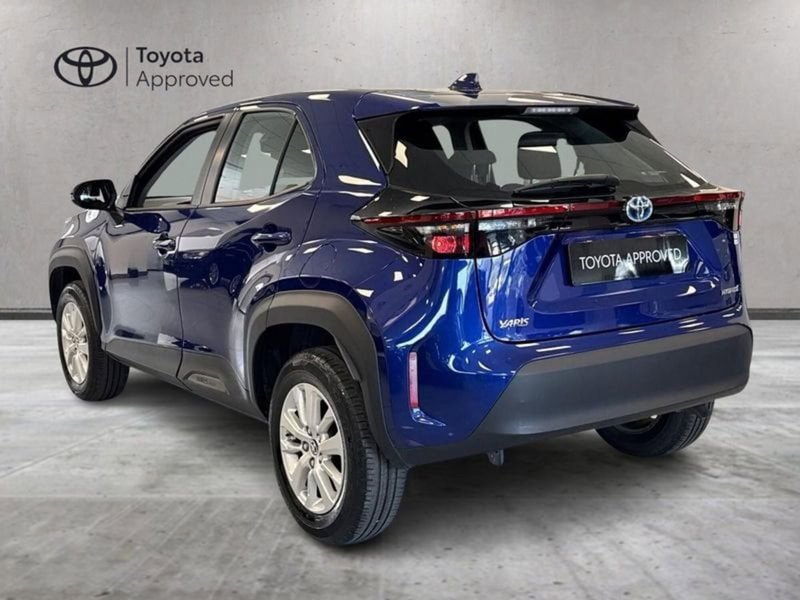 Toyota Yaris Cross usata a Prato (7)