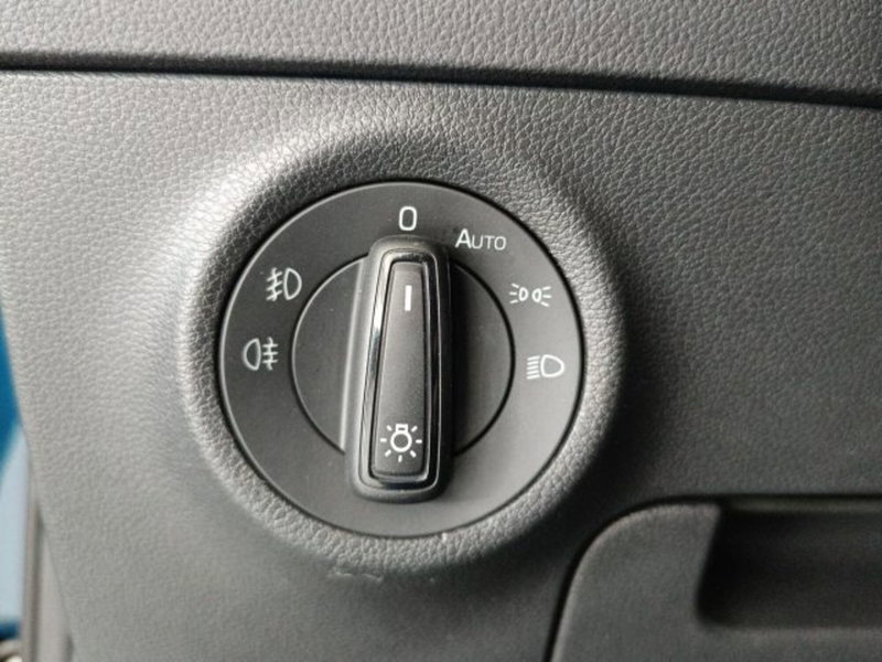 Skoda Karoq usata a Catania (18)