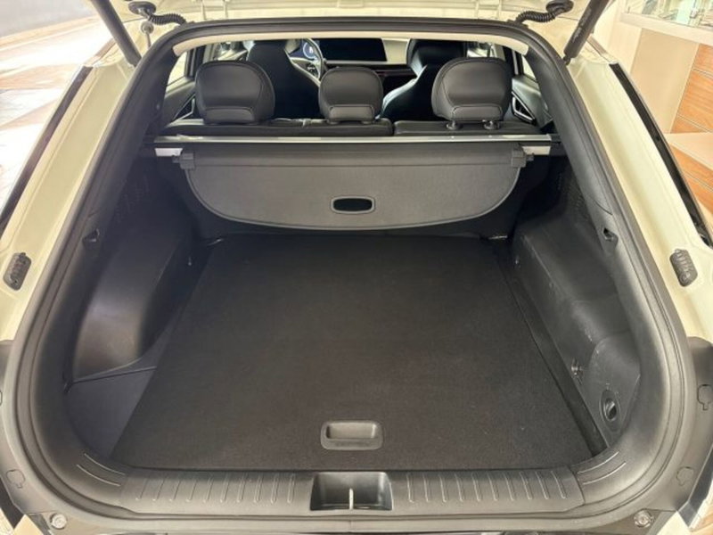 Kia EV6 usata a Catania (12)