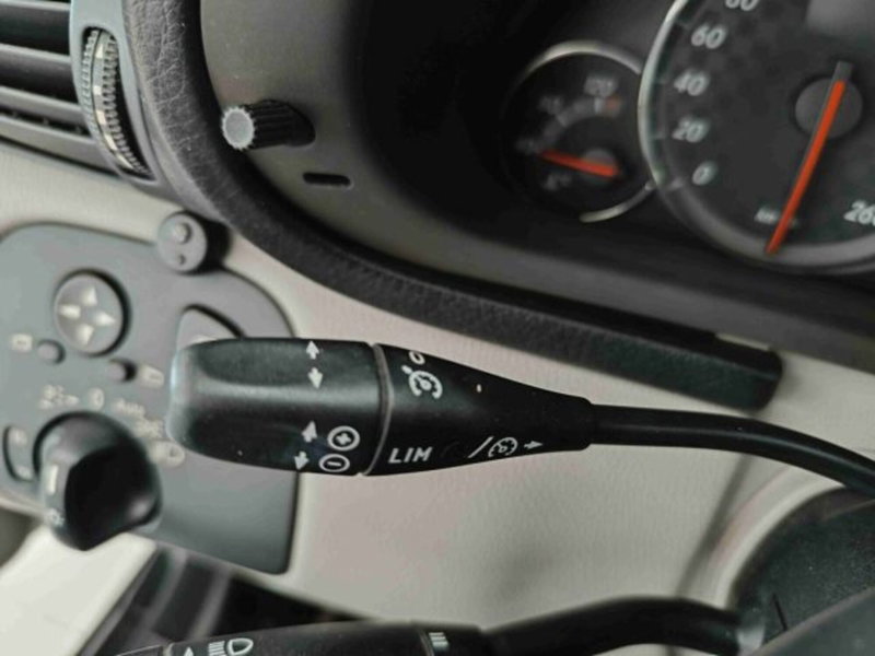 Mercedes-Benz CLC usata a Catania (10)