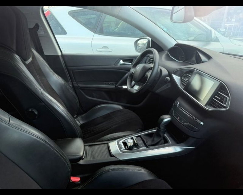 Peugeot 308 usata a Catania (3)