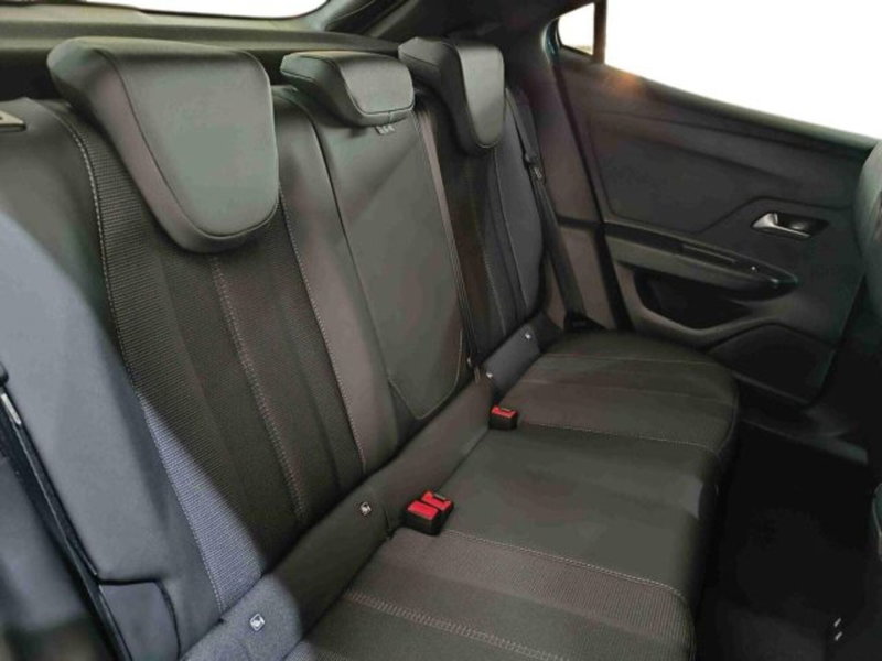 Opel Mokka nuova a Catania (11)