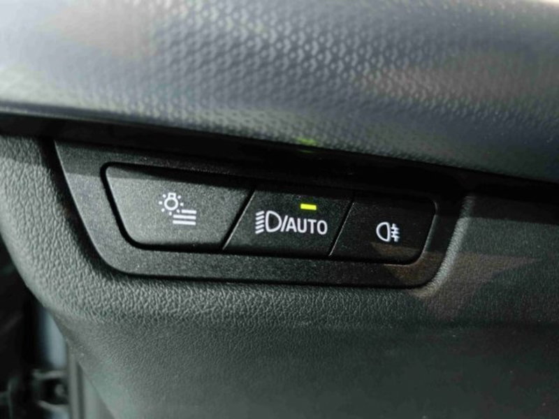 BMW X2 usata a Catania (18)