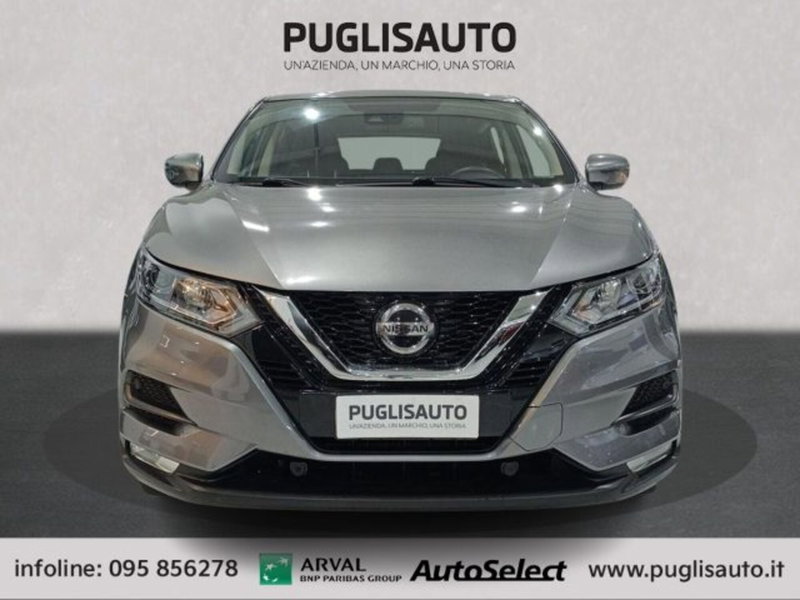 Nissan Qashqai usata a Catania (2)