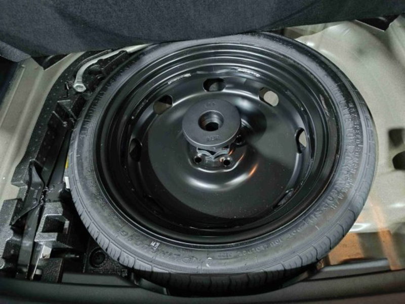 Skoda Karoq usata a Catania (13)