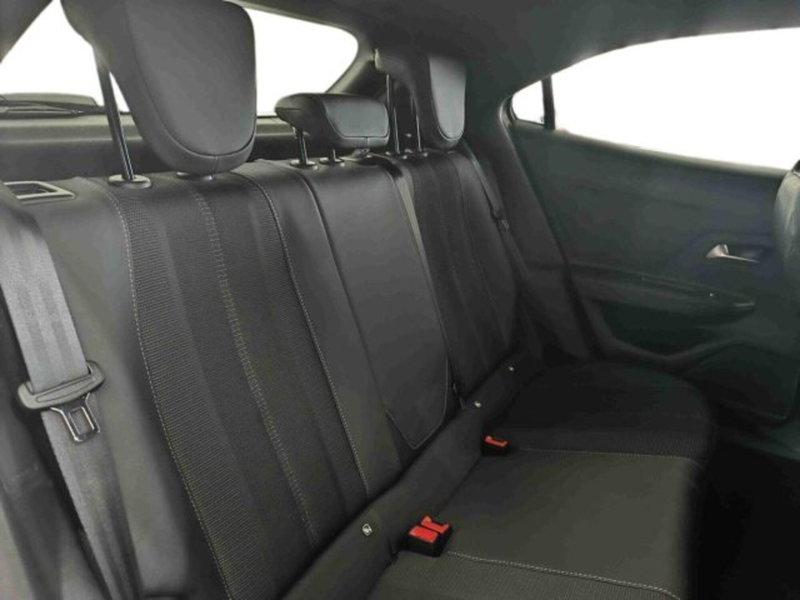 Opel Mokka nuova a Catania (11)