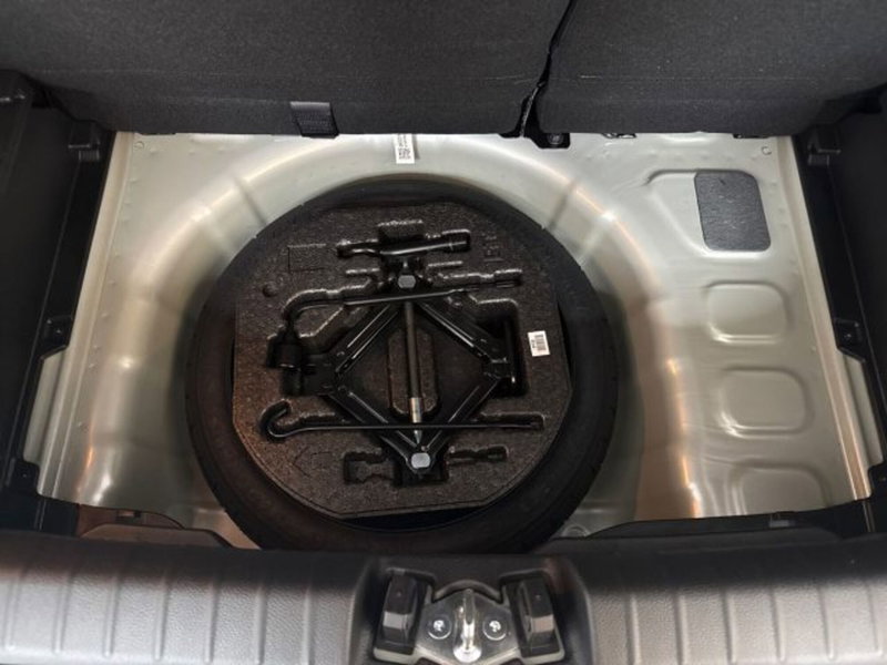 Kia Picanto nuova a Catania (13)