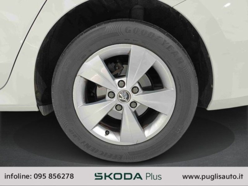 Skoda Octavia Station Wagon usata a Catania (14)