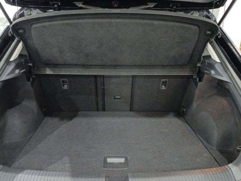 Volkswagen T-Roc usata a Catania (12)