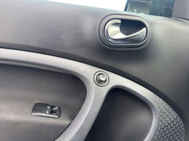 smart Fortwo usata a Catania (11)