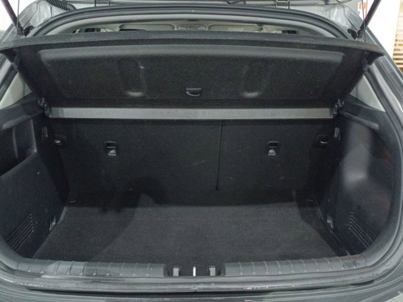 Kia Stonic usata a Catania (12)