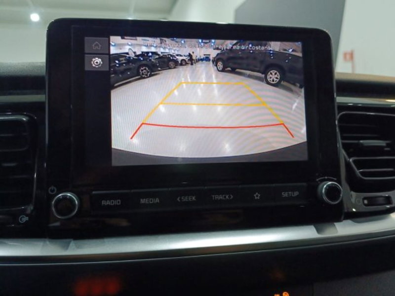 Kia Stonic usata a Catania (16)