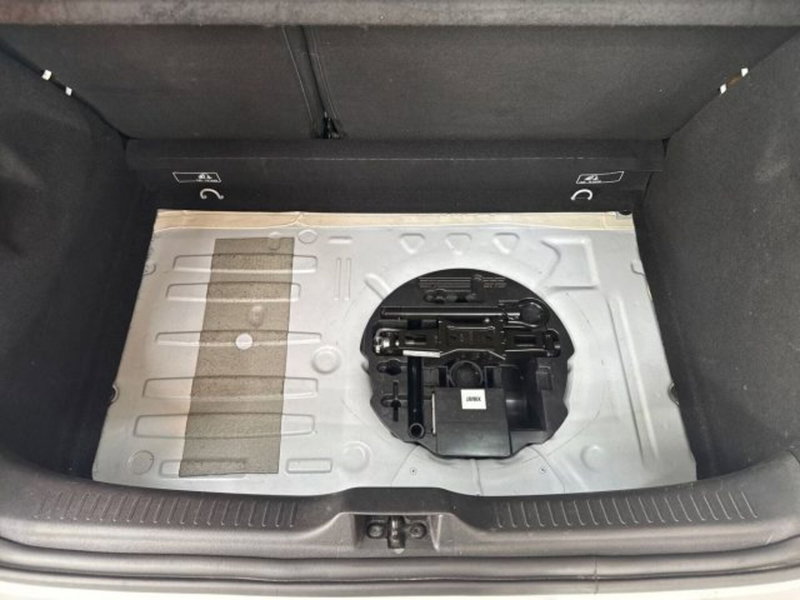 Renault Clio usata a Catania (13)