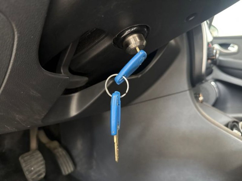 Renault Clio usata a Catania (19)