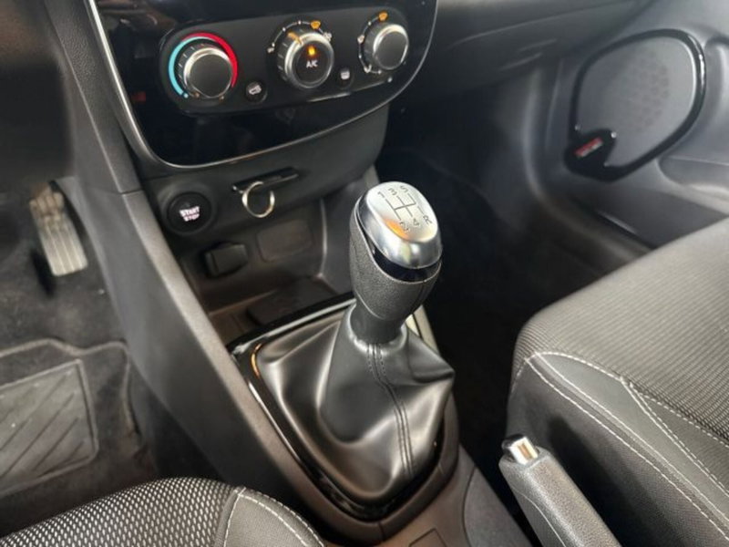 Renault Clio usata a Catania (8)