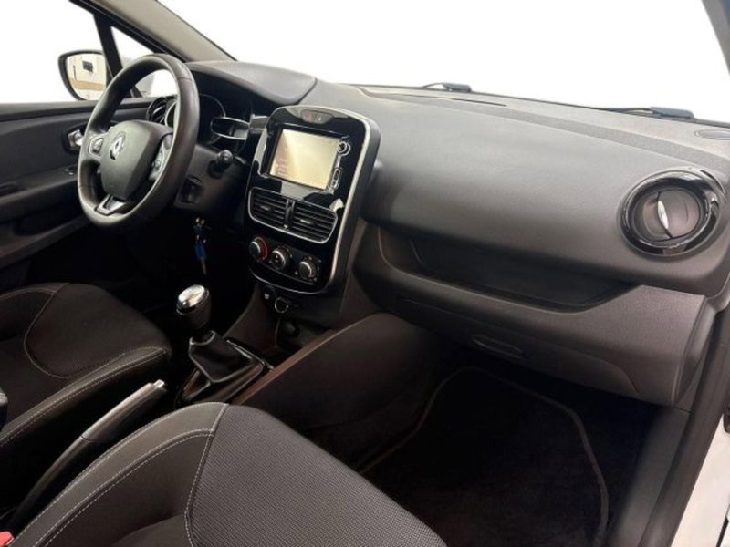 Renault Clio usata a Catania (9)