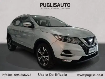 Nissan Qashqai 1.2 DIG-T N-Connecta del 2017 usata a Belpasso