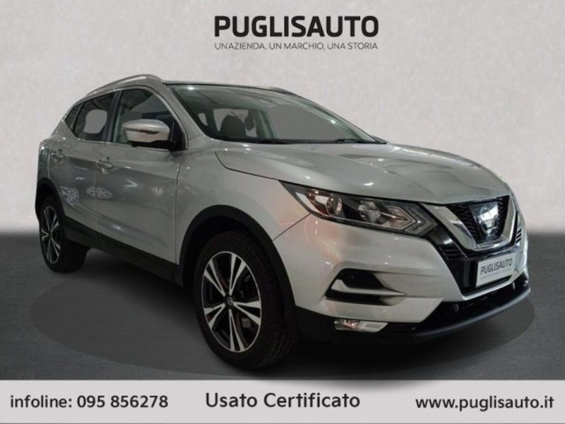Nissan Qashqai usata a Catania