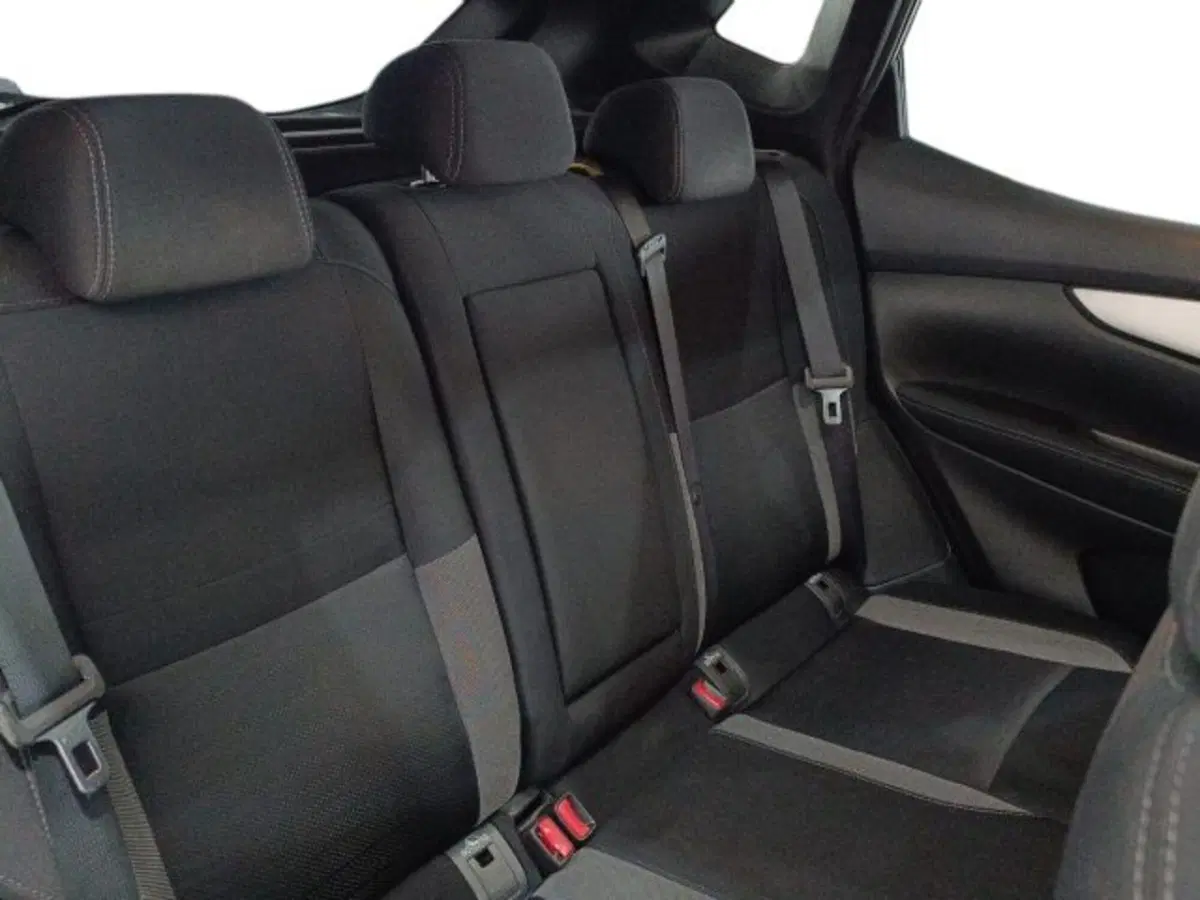 Nissan Qashqai usata a Catania (11)
