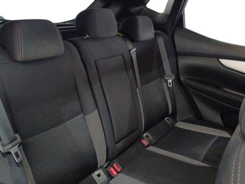 Nissan Qashqai usata a Catania (11)