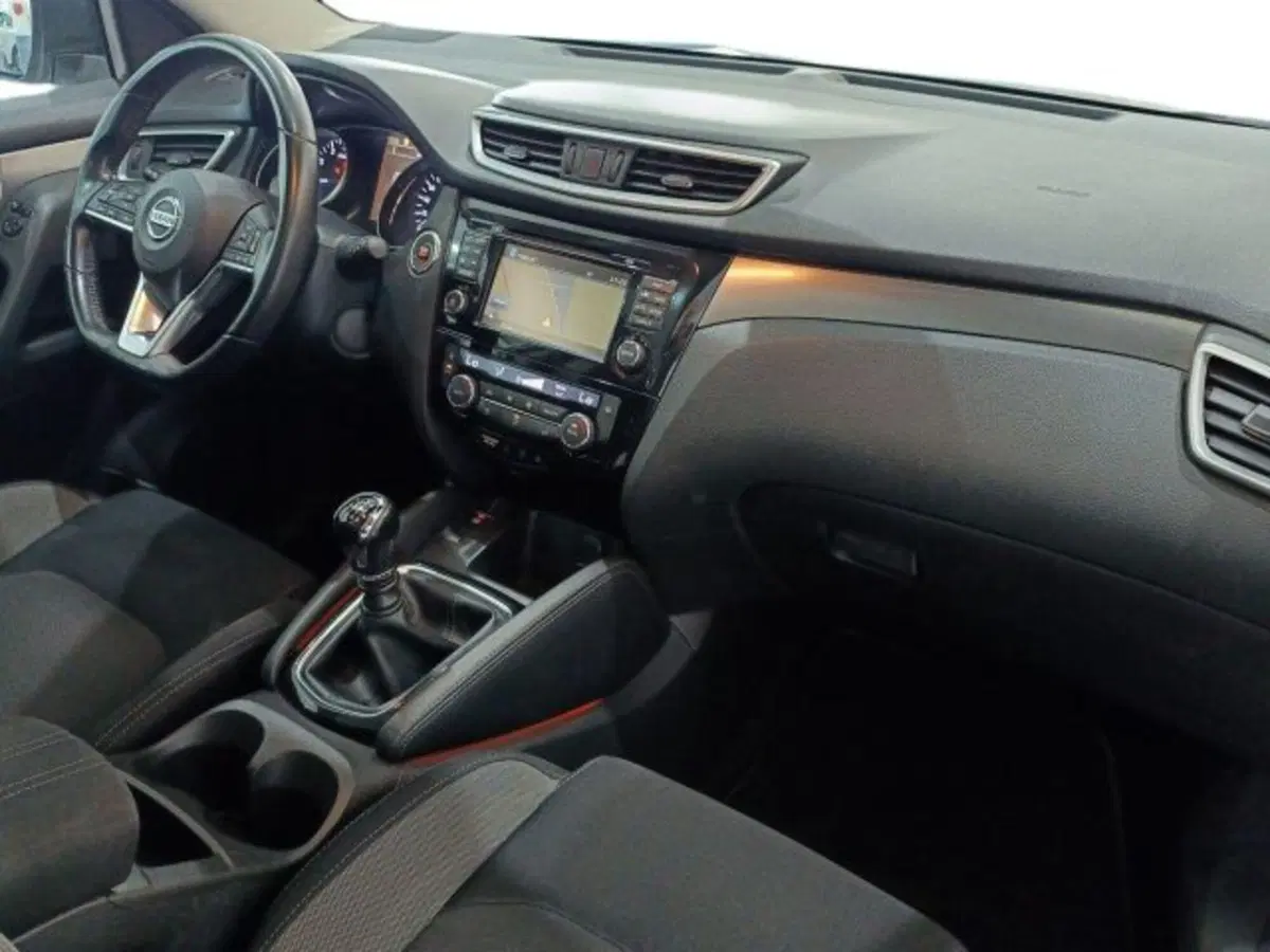 Nissan Qashqai usata a Catania (9)