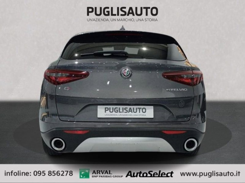 Alfa Romeo Stelvio usata a Catania (5)
