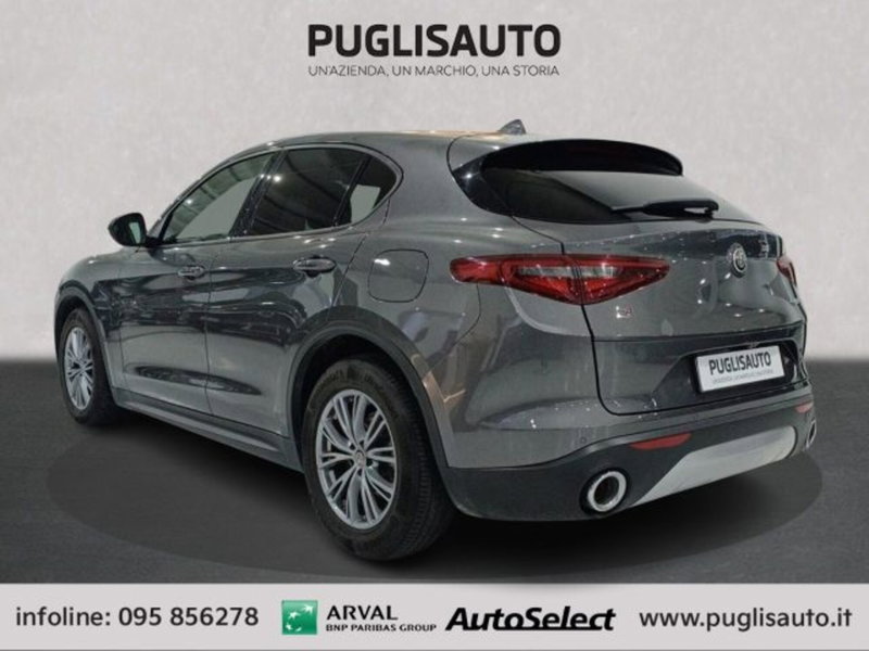 Alfa Romeo Stelvio usata a Catania (6)