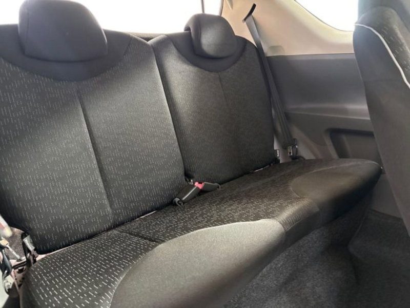 Peugeot 107 usata a Catania (11)