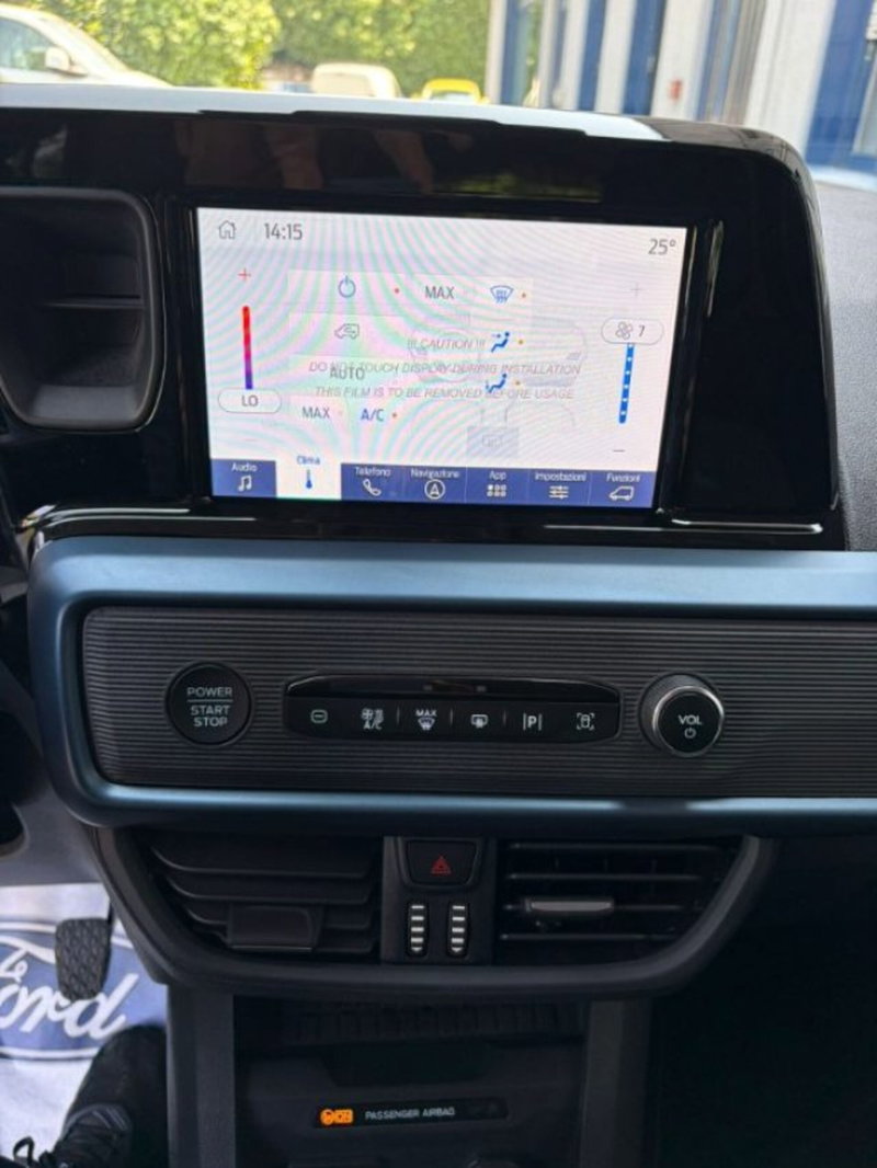 Ford Tourneo Courier nuova a Lodi (10)