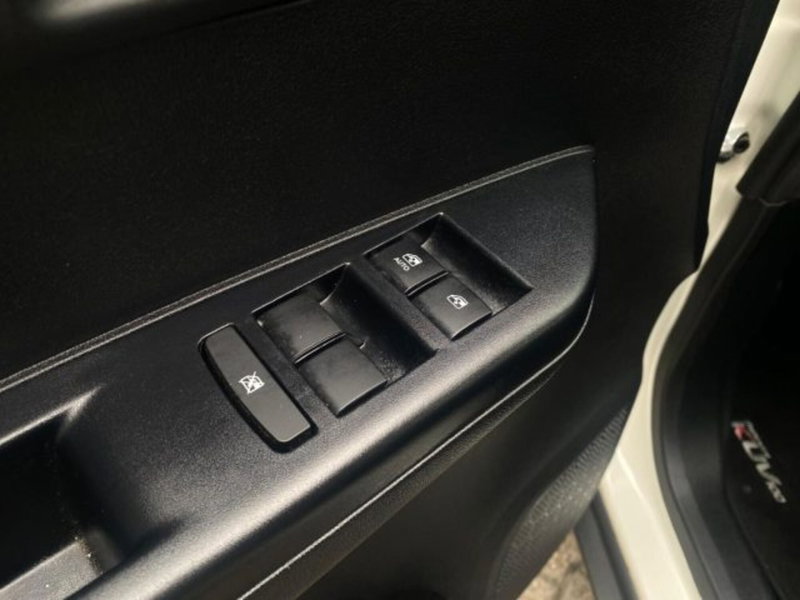 Mahindra KUV100 usata a Cuneo (12)