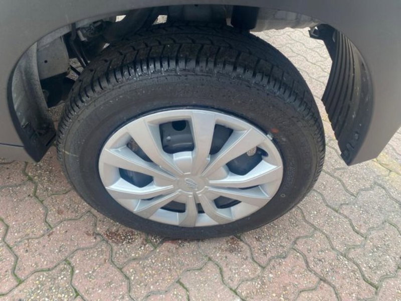 Mahindra KUV100 usata a Cuneo (3)